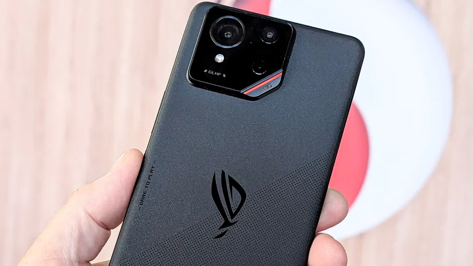 Asus ROG Phone 9: telefonul de gaming al viitorului? Primele impresii despre noul flagship cu Snapdragon 8 Elite